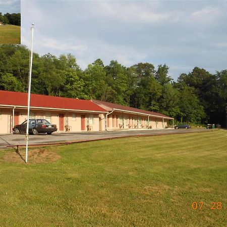 Motel 22 Mapleton Depot Huntingdon Extérieur photo